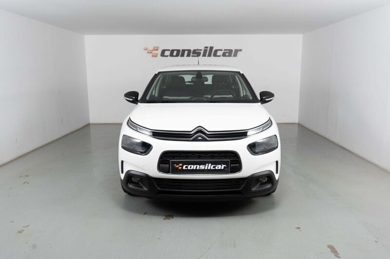 Branco Usado 2019 Citroën C4 Business Class | € 13.480 (Preço justo) - Imagem 1/4