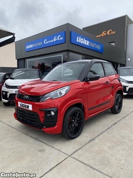 Vermelho Usado 2024 Aixam Microcar Citadino | € 20.399 - Imagem 1/1