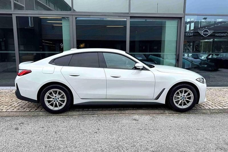 Usado BMW i4 Shadowline 210 kW (286 HP) 2023 Branco Sedan