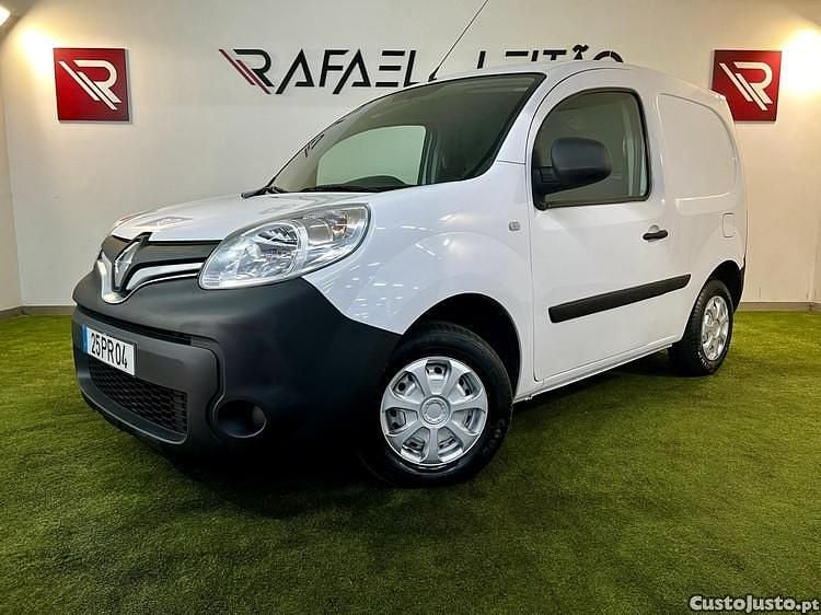Usado Renault Kangoo Business 75 HP (55 kW) 2015 Branco Monovolume