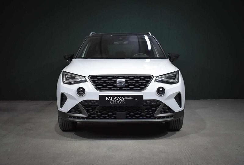Branco Usado 2022 Seat Arona SUV | € 17.750 (Preço elevado) - Imagem 1/4