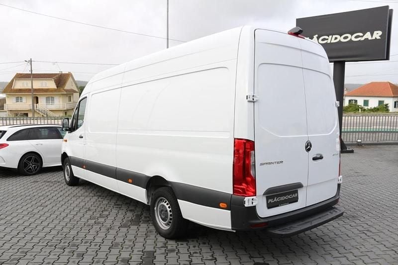 Usado Mercedes Sprinter 170 HP (125 kW) 2024 Branco Van