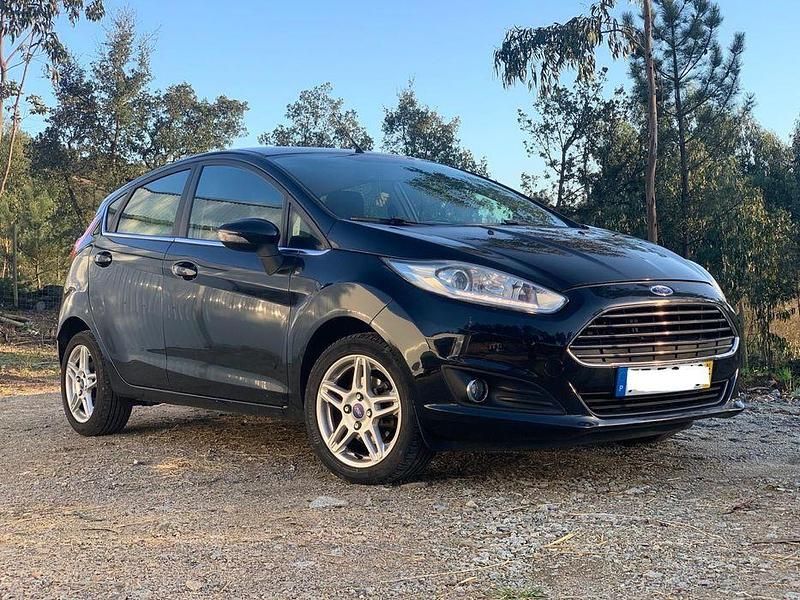 Usado 2014 Ford Fiesta Citadino | € 6.500 (Super Preço) - Imagem 1/4