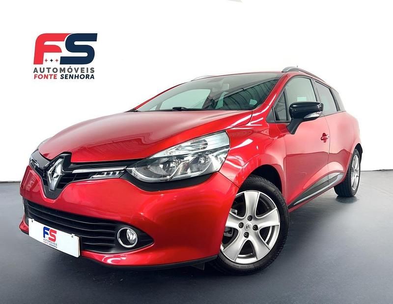 Vermelho Usado 2015 Renault Clio IV Carrinha | € 12.400 (Preço elevado) - Imagem 1/4