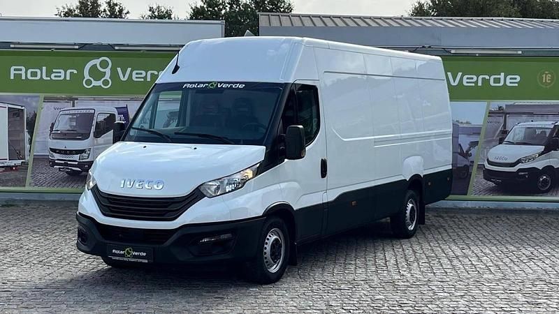 Branco Usado 2023 Iveco Daily | € 37.000 (Preço justo) - Imagem 1/4