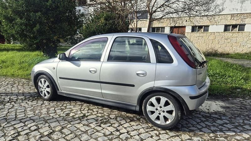 Usado 2003 Opel Corsa | € 2.500 (Preço justo) - Imagem 1/4