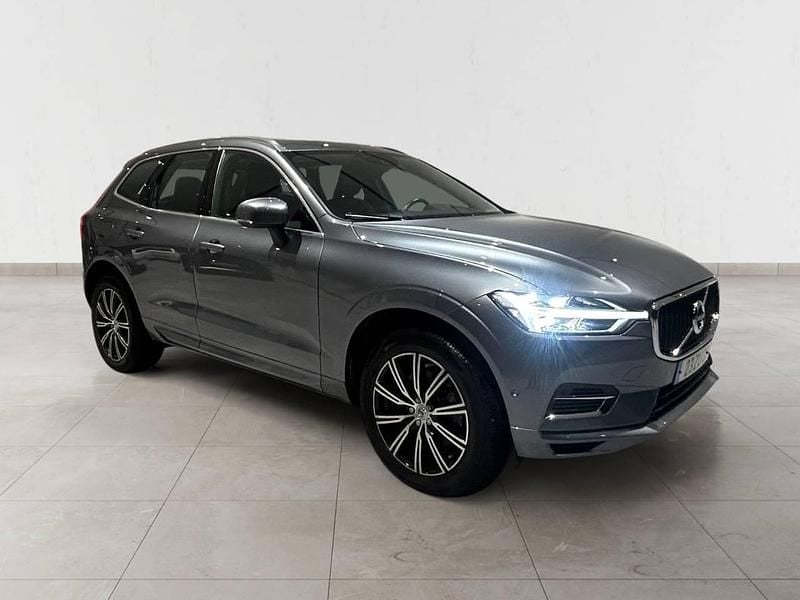 Cinza Usado 2020 Volvo XC60 Momentum SUV | € 31.490 (Super Preço) - Imagem 1/4