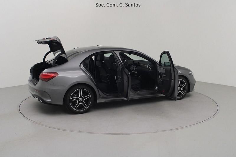 Usado Mercedes A180 AMG 116 HP (85 kW) 2025 Cinza Sedan
