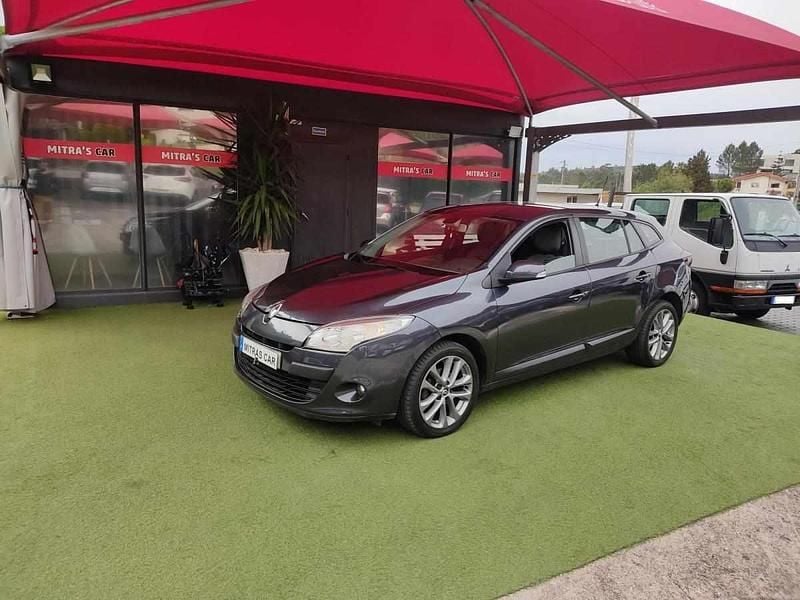 Cinzento Usado 2010 Renault Mégane GrandTour Carrinha | € 5.950 (Preço justo) - Imagem 1/4