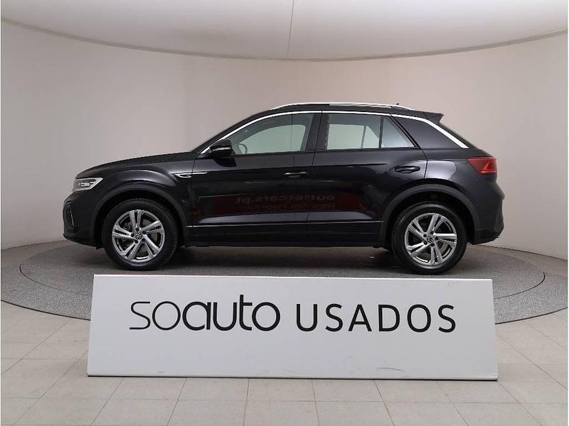 Preto metalizado Usado 2024 VW T-Roc R-line SUV | € 34.590 (Preço justo) - Imagem 1/2