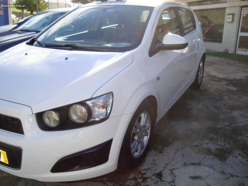 Chevrolet kl1t aveo 2012