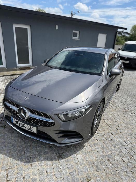 Usado 2020 Mercedes A180 AMG line Sedan | € 22.500 - Imagem 1/4
