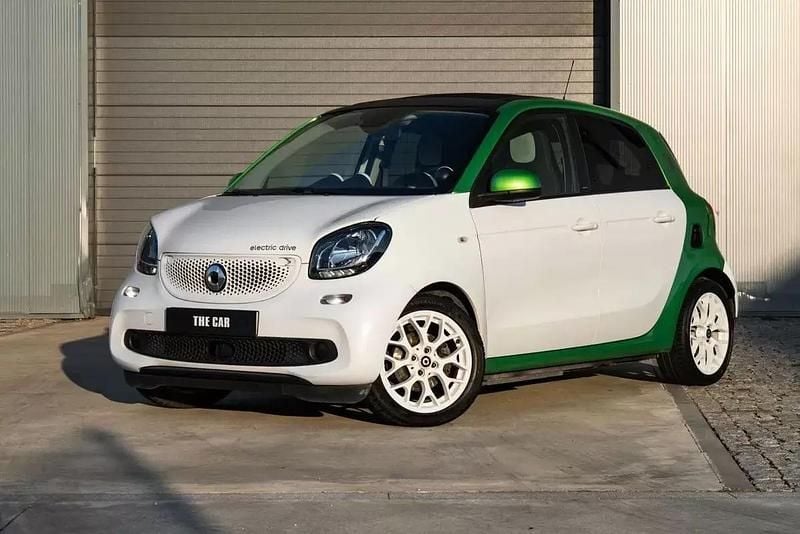Branco Usado 2019 Smart ForFour Electric Drive | € 9.999 (Preço justo) - Imagem 1/4