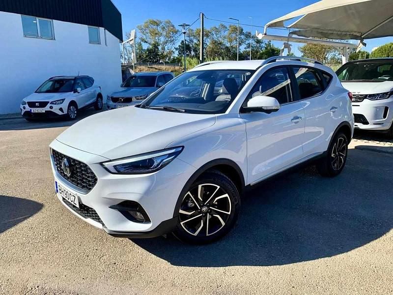 Branco Usado 2024 MG ZS Luxury Sedan | € 24.950 (Caro) - Imagem 1/4