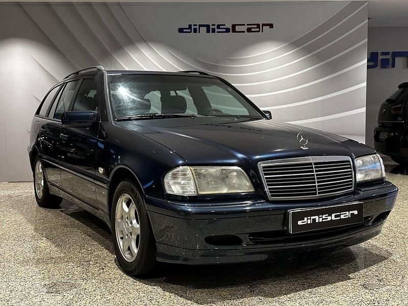 Azul Usado 1999 Mercedes C200 Elegance Carrinha | € 3.500 - Imagem 1/4