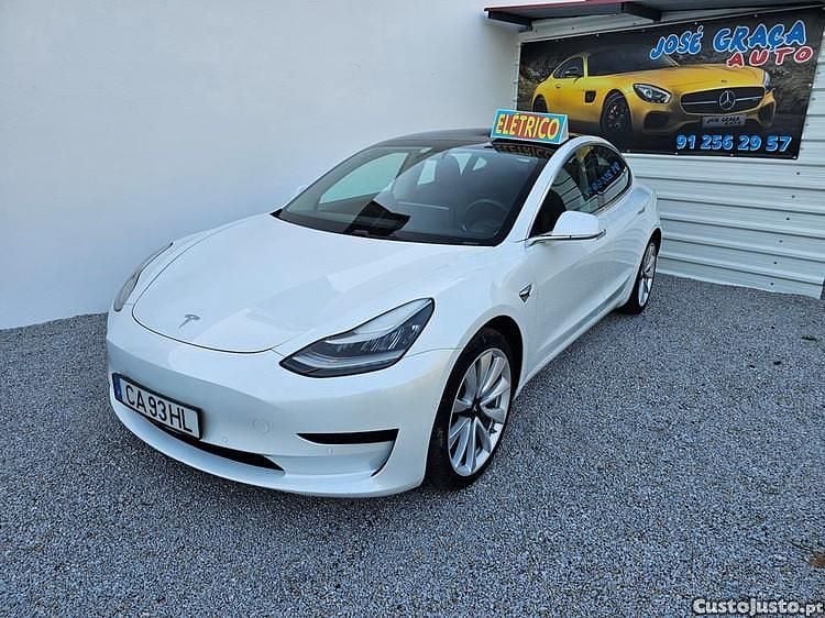 Cinza Usado 2020 Tesla Model 3 RWD Sedan | € 22.950 (Caro) - Imagem 1/1