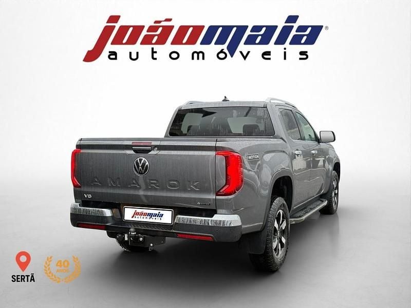 Usado VW Amarok Style 241 HP (177 kW) 2025 Cinza Pickup