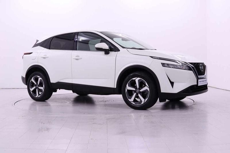 Branco pérola Usado 2022 Nissan Qashqai SUV | € 30.500 (Preço elevado) - Imagem 1/4