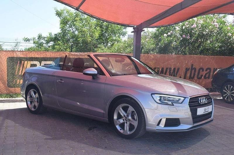 Cinzento Usado 2017 Audi A3 Cabrios | € 23.850 - Imagem 1/4