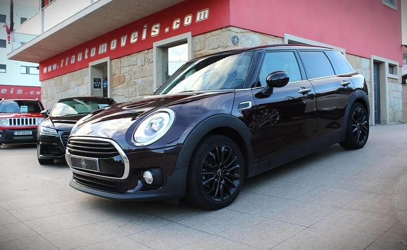 Castanho Usado 2017 Mini Cooper Clubman Carrinha | € 15.750 - Imagem 1/4