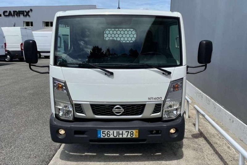 Usado Nissan Cabstar 130 HP (95 kW) 2018 Branco Pickup