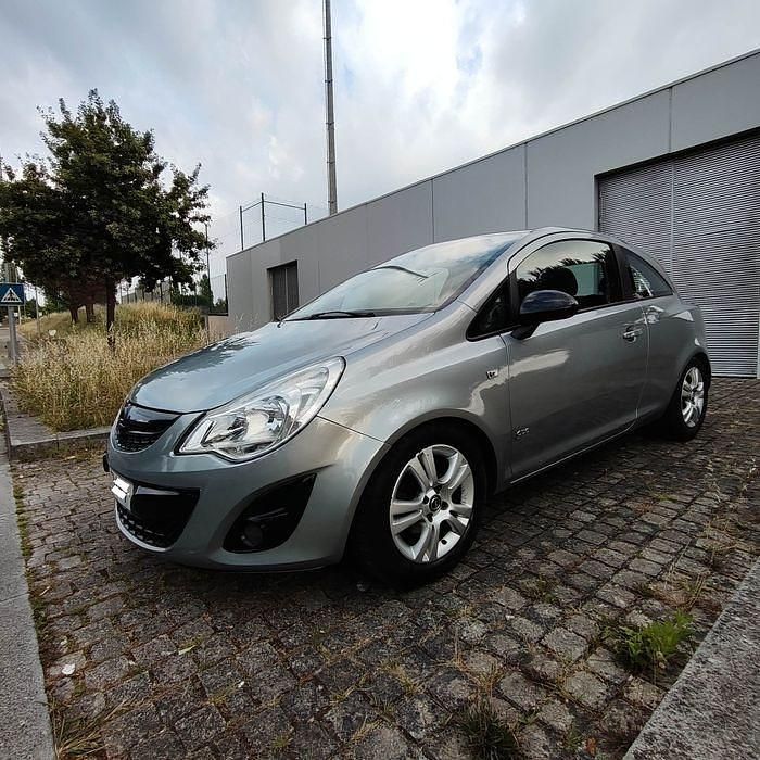 Usado 2013 Opel Astra GTC | € 4.490 (Preço justo) - Imagem 1/4