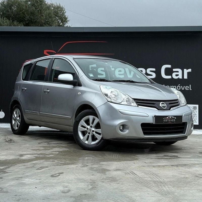 Cinza Usado 2010 Nissan Note Acenta | € 4.750 - Imagem 1/4