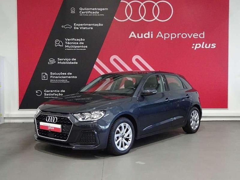 Cinzento escuro Usado 2024 Audi A1 Sportback Advanced Citadino | € 21.390 (Bom preço) - Imagem 1/4