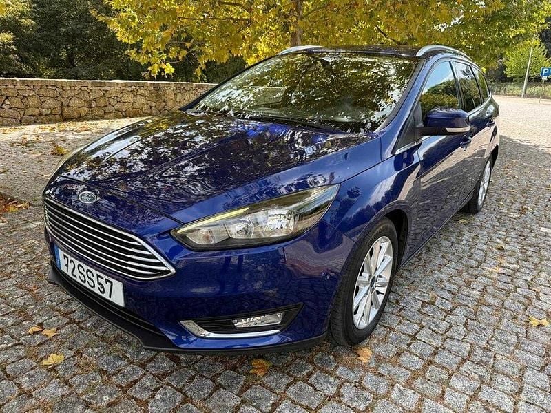 Usado 2017 Ford Focus Titanium Sedan | € 9.990 (Bom preço) - Imagem 1/4