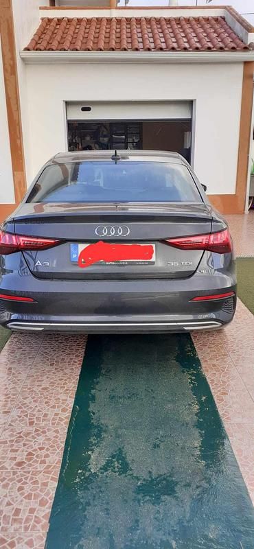 Usado Audi A3 150 HP (110 kW) 2021 Cinzento Sedan