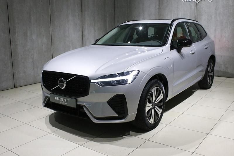 Cinza Usado 2023 Volvo XC60 Plus SUV | € 44.490 (Super Preço) - Imagem 1/1