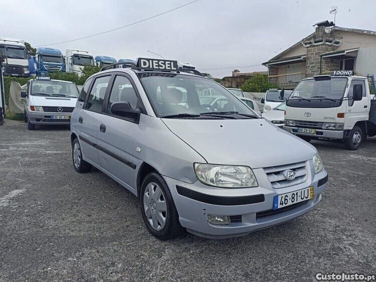 Usado Hyundai Matrix GLS 82 HP (60 kW) 2002 Cinza Monovolume