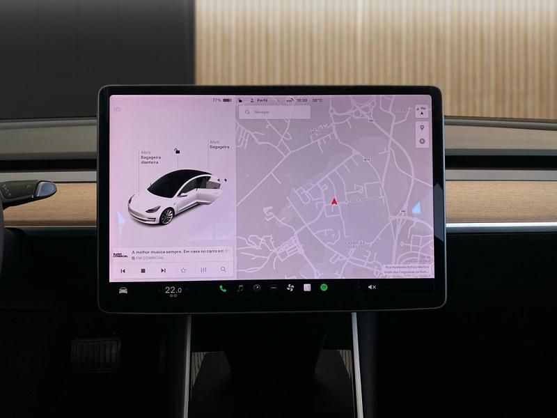 Branco Usado 2020 Tesla Model 3 Sedan | € 21.900 (Bom preço) - Imagem 1/1