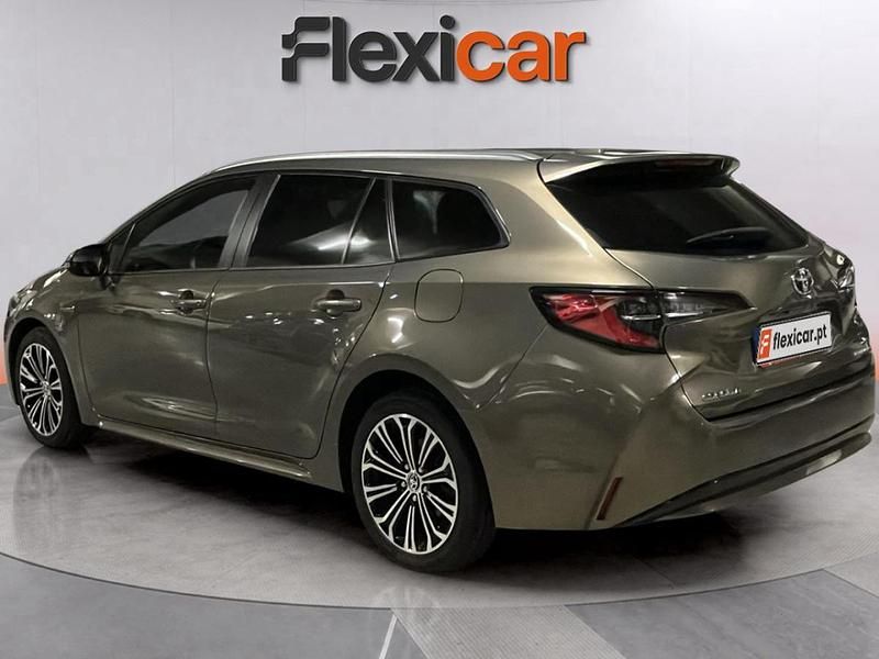 Usado Toyota Corolla Comfort 122 HP (89 kW) 2020 Castanho Carrinha