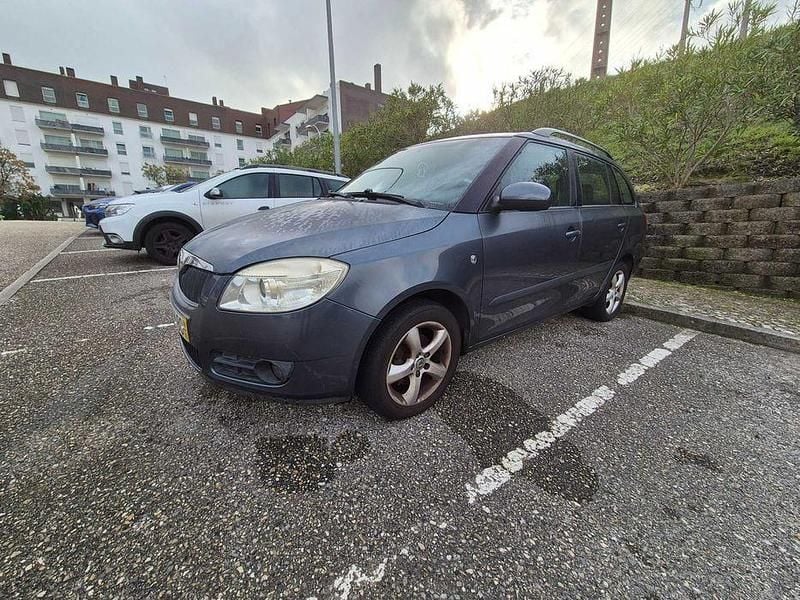 Usado Skoda Fabia 80 HP (58 kW) 2008 Carrinha