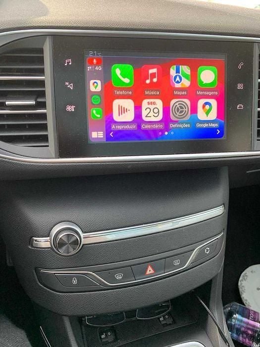 Usado Peugeot 308 SW 130 HP (95 kW) 2019 Sedan