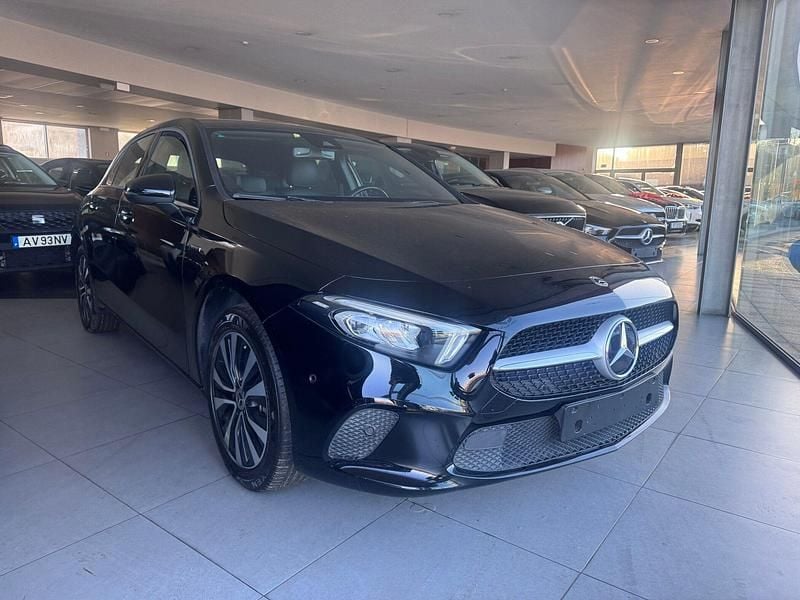 Preto Usado 2020 Mercedes A250 | € 24.980 (Bom preço) - Imagem 1/4