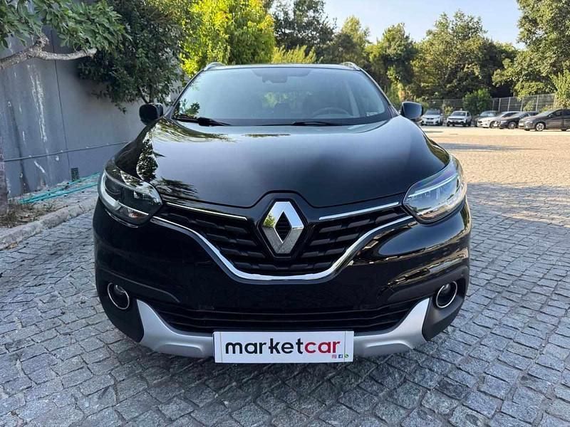 Usado Renault Kadjar XMOD 130 HP (95 kW) 2017 Preto SUV