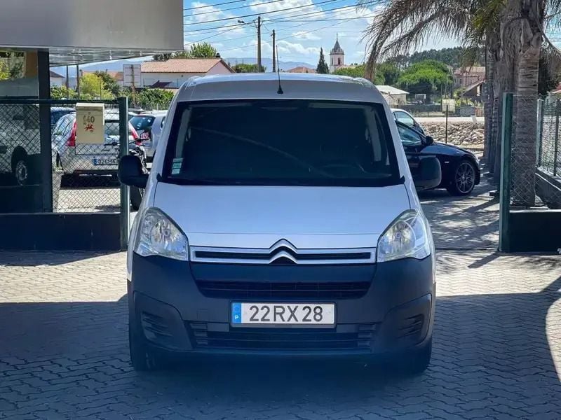 Usado Citroën Berlingo 92 HP (67 kW) 2016 Branco Monovolume
