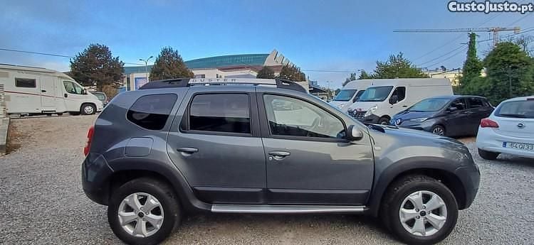 Cinza Usado 2018 Dacia Duster SUV | € 15.900 (Preço justo) - Imagem 1/1