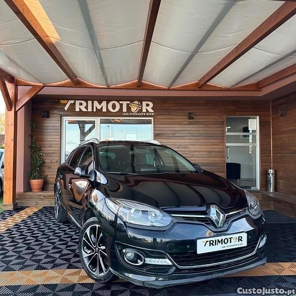 Preto Usado 2014 Renault Mégane III Bose Edition Sedan | € 7.990 (Bom preço) - Imagem 1/1