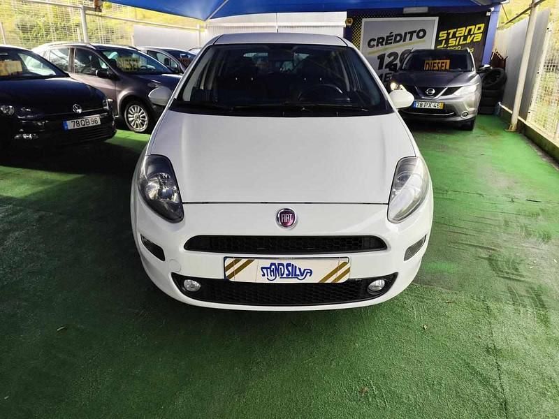 Usado Fiat Punto S 69 HP (50 kW) 2018 Branco Citadino