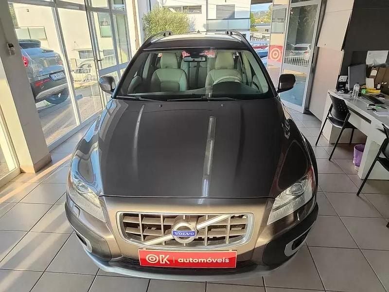 Usado Volvo XC70 Summum 175 HP (128 kW) 2010 Dourado SUV