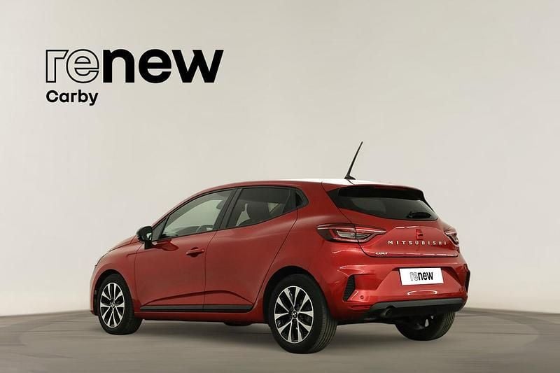 Usado Mitsubishi Colt Invite 91 HP (66 kW) 2024 Vermelho Citadino