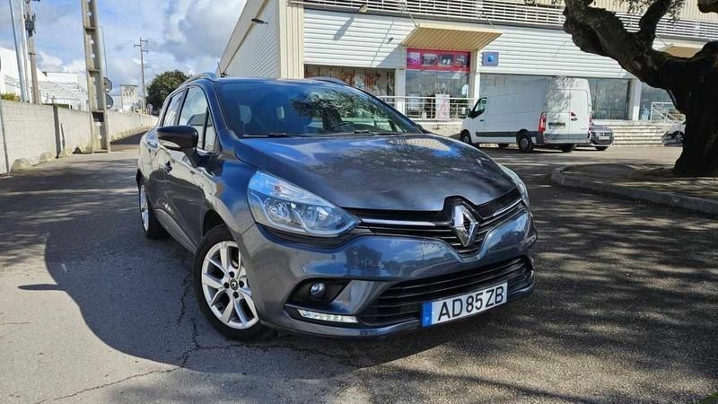 Cinzento Usado 2020 Renault Clio GrandTour Carrinha | € 11.900 (Preço justo) - Imagem 1/4