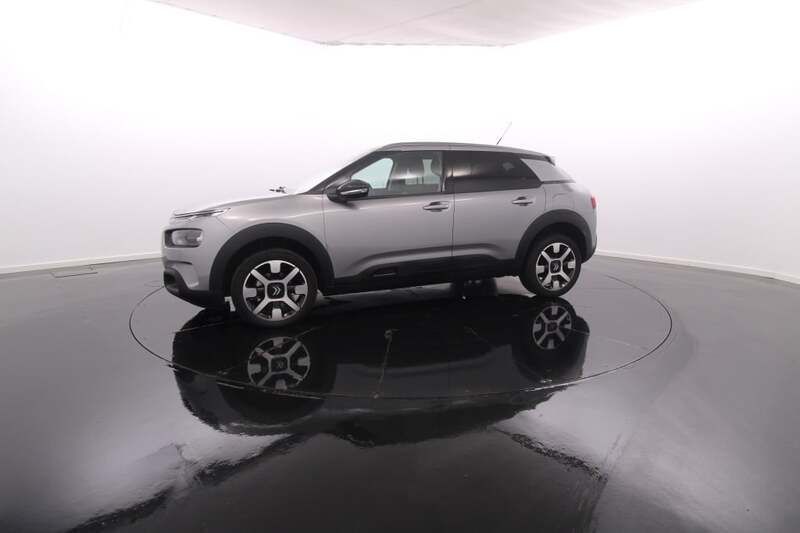 Cinzento Usado 2020 Citroën C4 Cactus Shine Citadino | € 19.950 (Caro) - Imagem 1/4