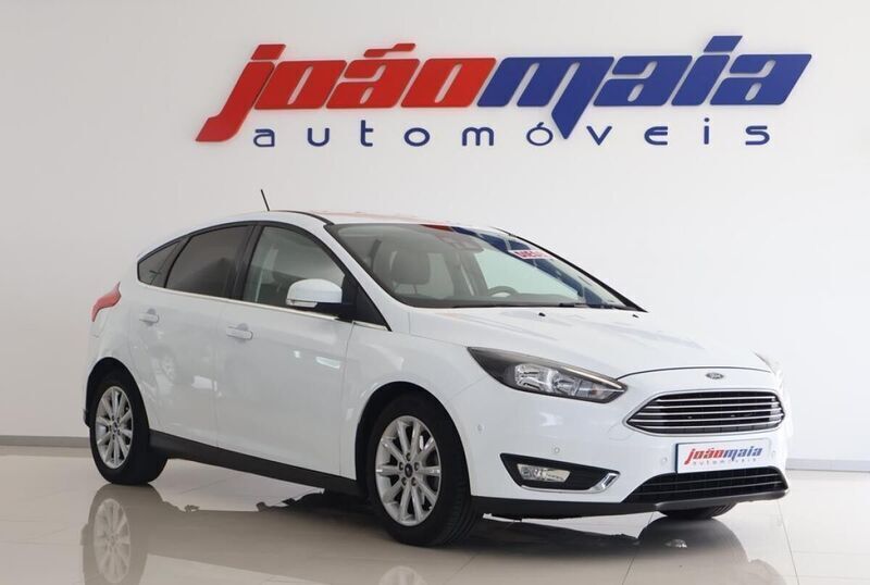 Branco Usado 2018 Ford Focus Trend+ | € 16.500 (Preço elevado) - Imagem 1/3