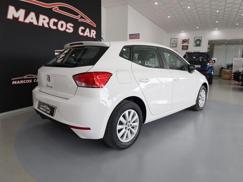 Usado Seat Ibiza Style 95 HP (69 kW) 2023 Branco Citadino