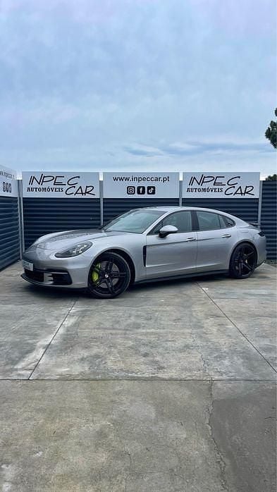 Usado 2017 Porsche Panamera 4 Sedan | € 62.500 - Imagem 1/4