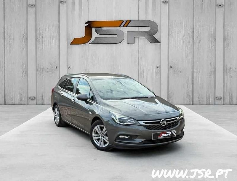 Cinzento Usado 2017 Opel Astra Sport Carrinha | € 9.890 (Preço justo) - Imagem 1/4